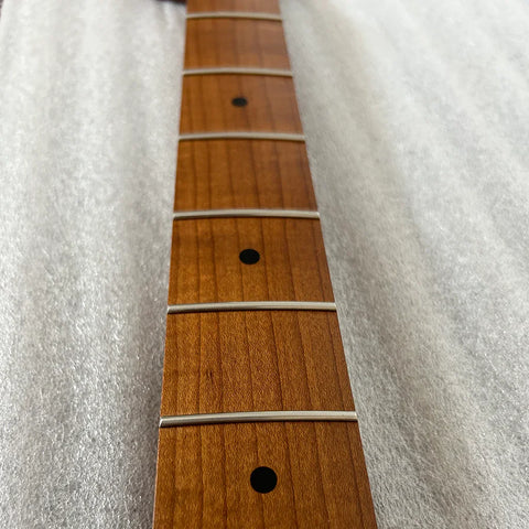 Roasted Maple PBass Style Neck SS Frets Oil Finish Fingerboard detail